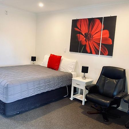 Gateway Motor Lodge - Wanganui ワンガヌイ エクステリア 写真