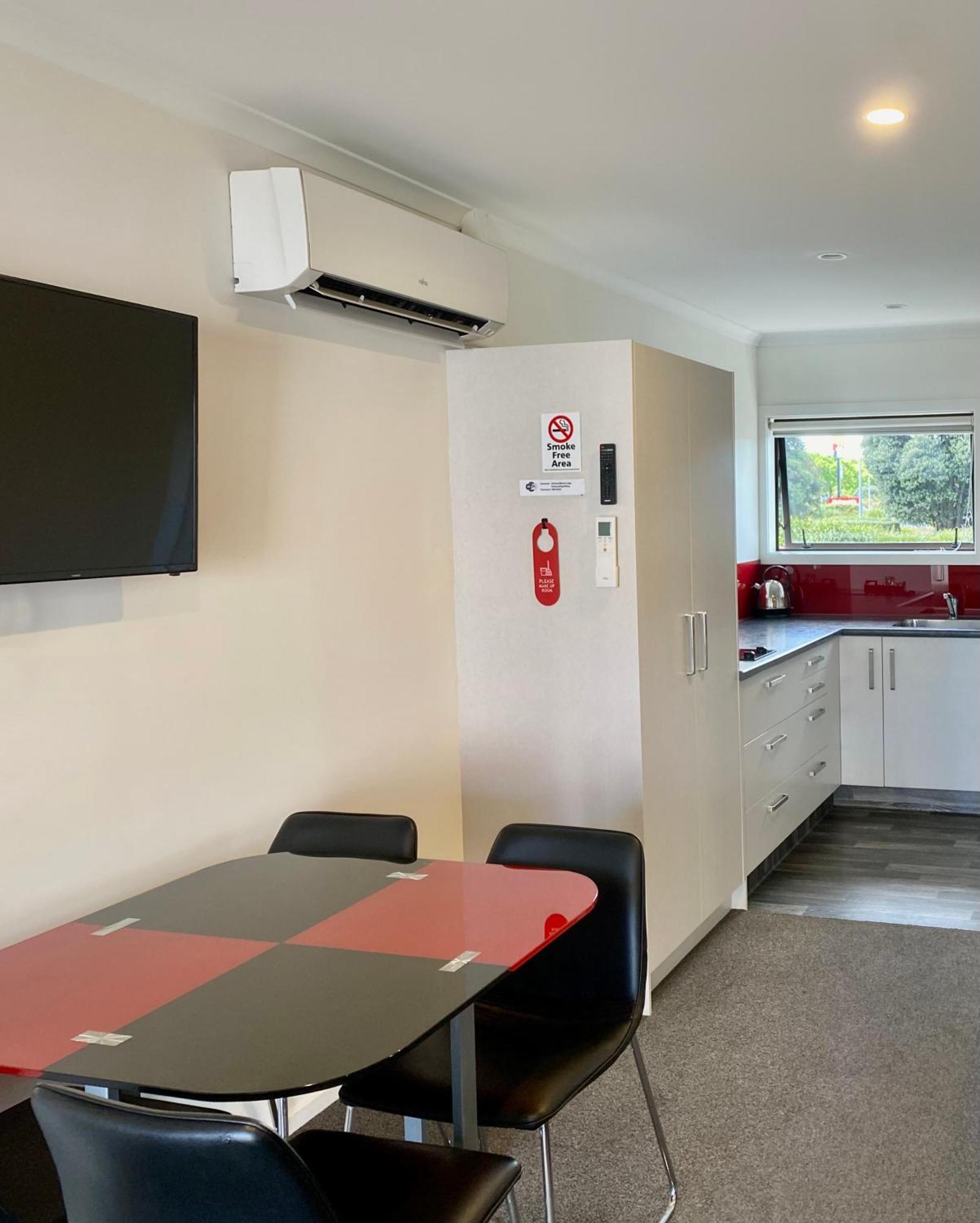 Gateway Motor Lodge - Wanganui ワンガヌイ エクステリア 写真