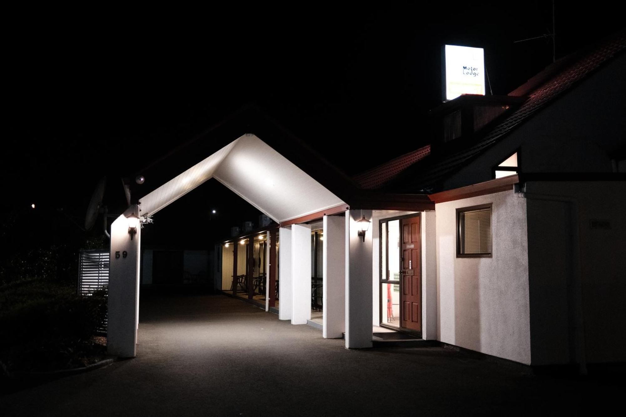 Gateway Motor Lodge - Wanganui ワンガヌイ エクステリア 写真